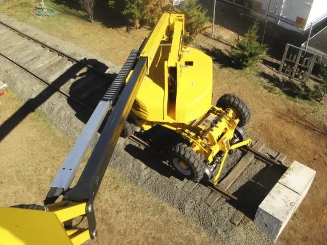 軌道高空車 軌道高空車