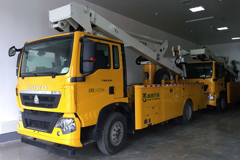 帶電作業(yè)車 帶電作業(yè)車