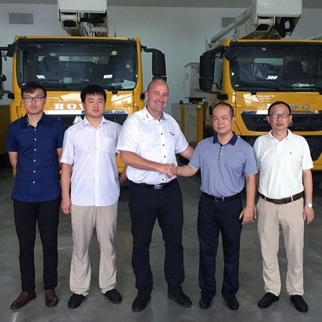 車載式高空作業(yè)車 車載式高空作業(yè)車